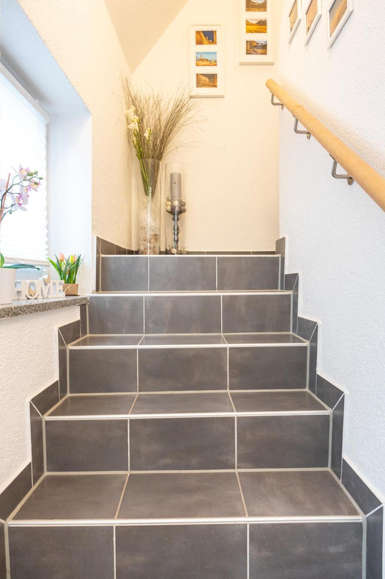 #3 Bequemes Zimmer Mit Pool Und Garten Memmingen Buitenkant foto